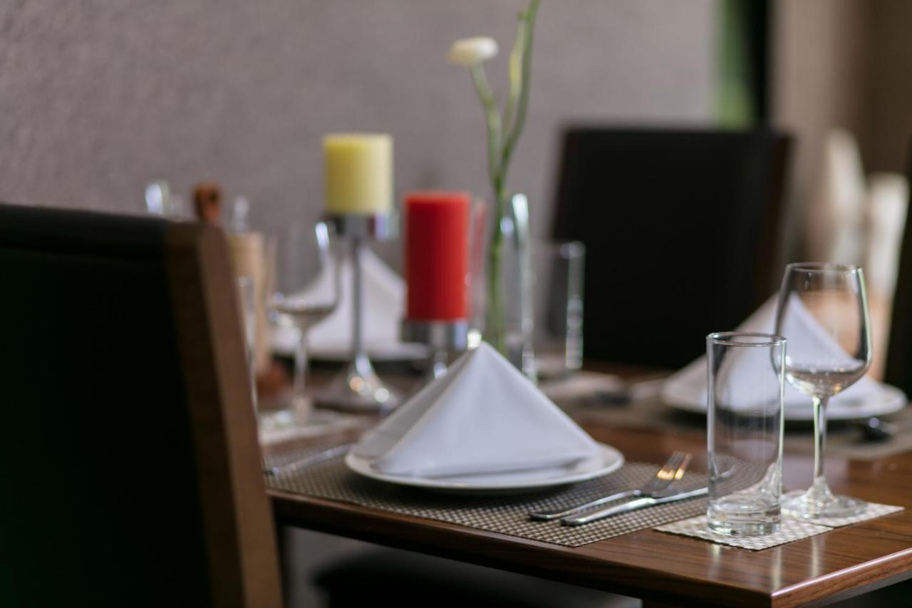 Poonsa Serviced Apartment Ho Chi Minh-Byen Eksteriør billede